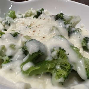 Brocoli gratinado