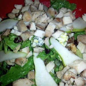 Ensalada baby blue con pollo