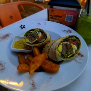 Wrap de Filetes de Res con Salsa de Curry