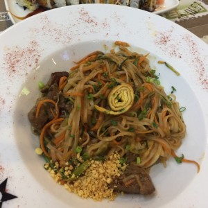 pad thai de carne