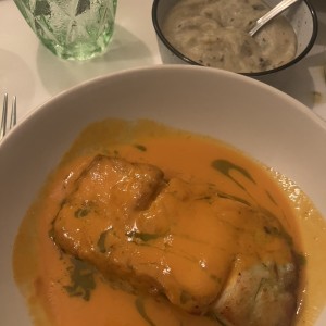 Filete de corvina curry con pure