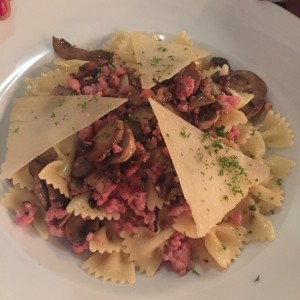 Pastas - Farfalle alla boscaiola