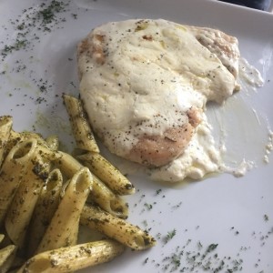 Petto di Pollo alla Panna di Erbe