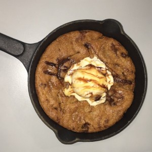 Skillet Cookie