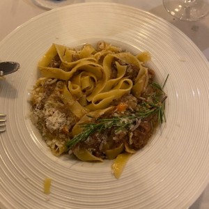 Parpardelle al ragu