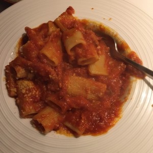 Primi Piatti - Rigatoni All' Amatriciana