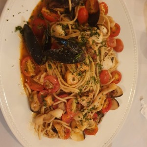 Primi Piatti - Spaghetti Allo Scoglio