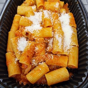 Primi Piatti - Rigatoni All' Amatriciana