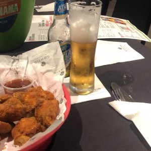 alitas + cervezas