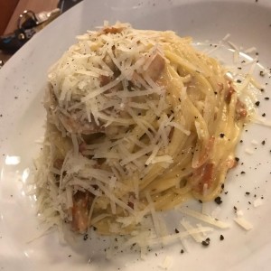 Espagueti a la carbonara