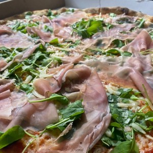 Pizza Tradizionale - Prosciutto e Funghi