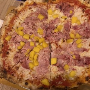 Pizza Hawaiana