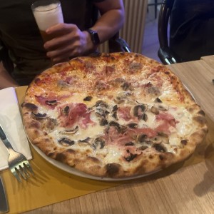 Pizza - Giorgio Armani