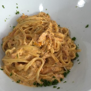 Linguinne al Salmone 