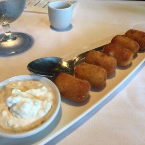 croquetas de jamon serrano