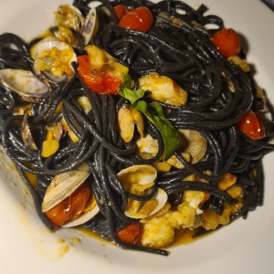 spaguetti fruti di mare