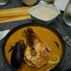 cazuela de Mariscos Afroantillana