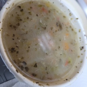 sopa de pollo