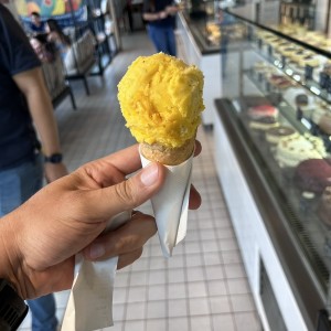 Gelato Passion Fruit