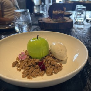 Manzana con chocolate blanco