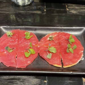 Crudos - Tuna Pizza