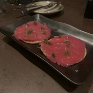 Crudos - Tuna Pizza