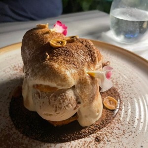 Profiterol con helado