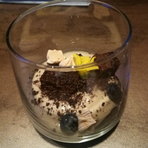 Cremoso de banana con tierra de cacao