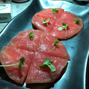 Para picar - Tuna pizza