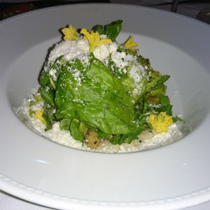 Ensalada de queso de cabra