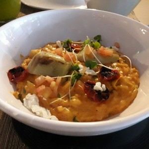 Risotto de tomates y queso de cabra