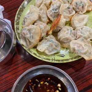 Dumplings Frito con Cebollin