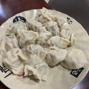 Dumplings de puerco con culantro