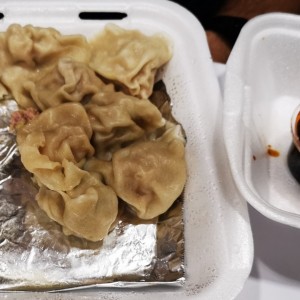 Dumplings al vapor 