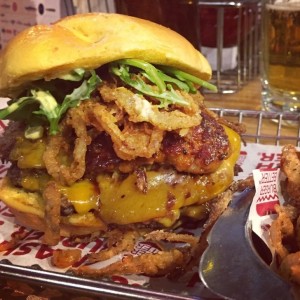 La Flamenco Burger - de la Panama Burger Week