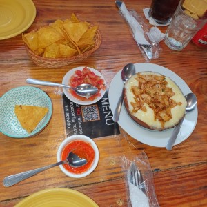 Entradas - Queso Fundido