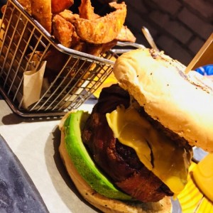 La Bomba Burger