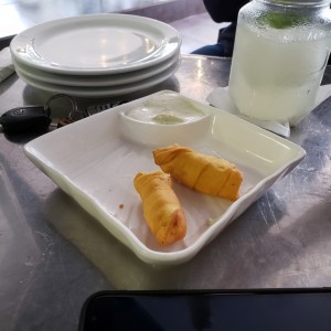 TEJANOS RELLENOS DE QUESO BLANCO ???