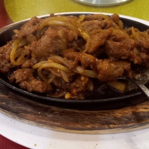 Filete de res sizzling