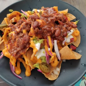 Nachos con chilli y carne 