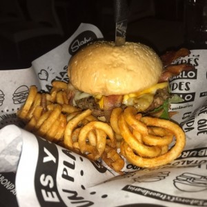 American Bacon Burger 