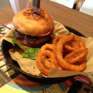 Cheese Meat Burger w/ onion rings