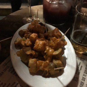 Patatas bravas