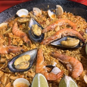 Paella de la casa