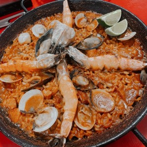 Paella de la casa