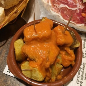 patatas bravas - muy rico