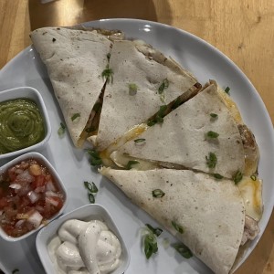 Para Picar - Quesadillas