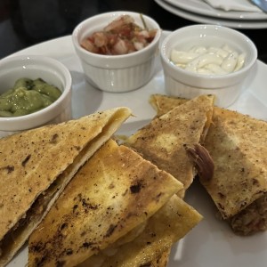 Para Picar - Quesadillas