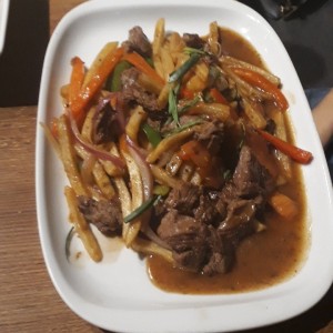 lomo saltado