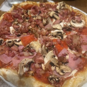 Pizza - La Americana